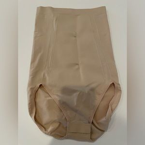 Spanx Nude High-Waisted Clasp Opening ~NWOT